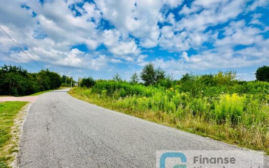 Działka w Wólce Lesiewskiej z możliwością zabudowy