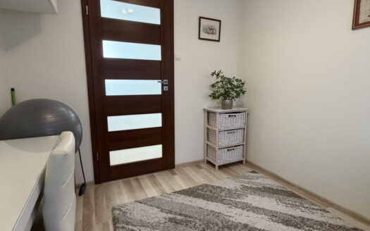 🏡 Mieszkanie po generalnym remoncie | 48,19 m² | 3 pokoje | Skierniewice | ul. Cicha | gotowe do zamieszkania ✨