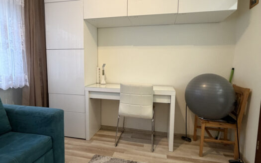 🏡 Mieszkanie po generalnym remoncie | 48,19 m² | 3 pokoje | Skierniewice | ul. Cicha | gotowe do zamieszkania ✨