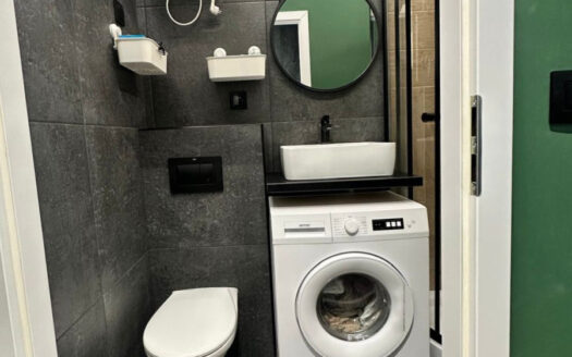 🏢 KAWALERKA 20,91 m² | KAMIENICA | KLIMATYZACJA | CEGŁA | UL. BERLIŃSKIEGO – ŁÓDŹ 🏙️