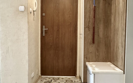 3 pokoje | 60,28 m² | balkon | po generalnym remoncie | ul. Niepodległości – Rawa Mazowiecka