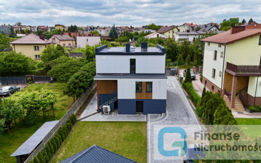 🏡 DOM PO GENERALNYM REMONCIE | 130 m² + PIWNICA 60 m² | POMPA CIEPŁA | FOTOWOLTAIKA | DZIAŁKA 600 m² | RAWA MAZOWIECKA, UL. LASKOWA