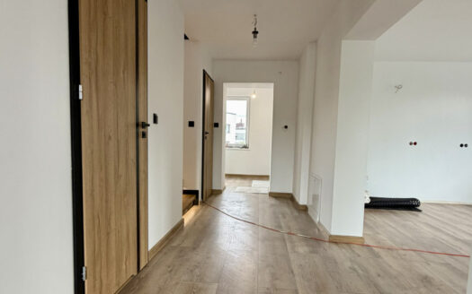 🏡 DOM PO GENERALNYM REMONCIE | 130 m² + PIWNICA 60 m² | POMPA CIEPŁA | FOTOWOLTAIKA | DZIAŁKA 600 m² | RAWA MAZOWIECKA, UL. LASKOWA