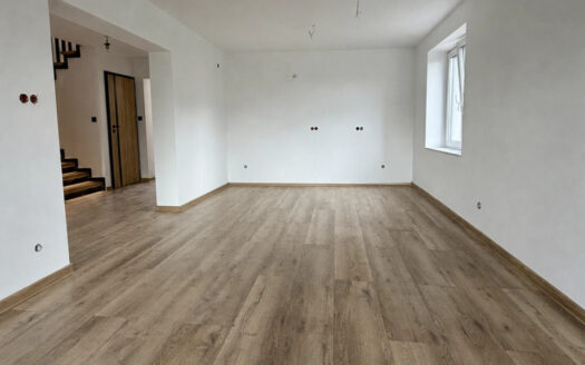 🏡 DOM PO GENERALNYM REMONCIE | 130 m² + PIWNICA 60 m² | POMPA CIEPŁA | FOTOWOLTAIKA | DZIAŁKA 600 m² | RAWA MAZOWIECKA, UL. LASKOWA
