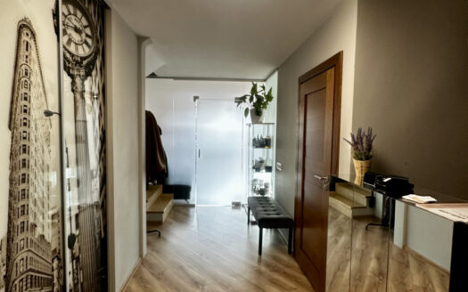 Na sprzedaż dochodowy salon kosmetyczny z lokalem na własność – 180 m² | Łódź