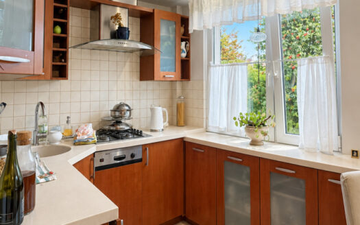 🏡 PRZESTRONNE MIESZKANIE 60 M² NA PARTERZE | BALKON Z PRZESUWNĄ ZABUDOWĄ | RAWA MAZOWIECKA