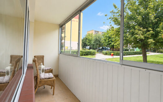 🏡 PRZESTRONNE MIESZKANIE 60 M² NA PARTERZE | BALKON Z PRZESUWNĄ ZABUDOWĄ | RAWA MAZOWIECKA