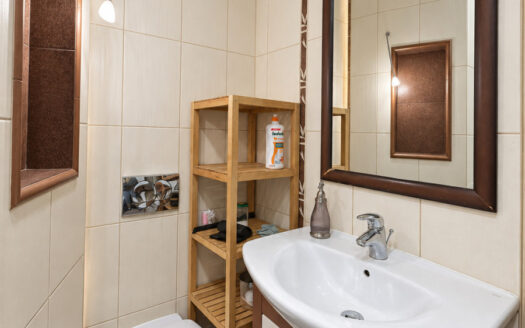🏡 PRZESTRONNE MIESZKANIE 60 M² NA PARTERZE | BALKON Z PRZESUWNĄ ZABUDOWĄ | RAWA MAZOWIECKA